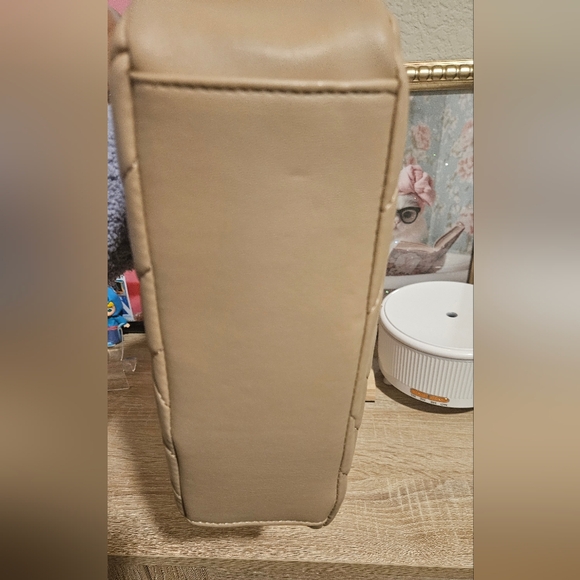 Valentino Orlandi Taupe Quilted Shoulder Bag - Picture 4 of 11